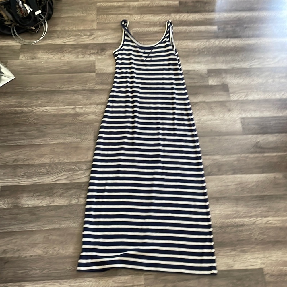 Soft long dress/ nice material/ stretchy